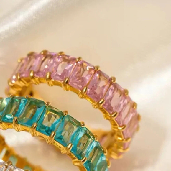 Allidia Pinkish Diamond Ring - Picture 6 of 6